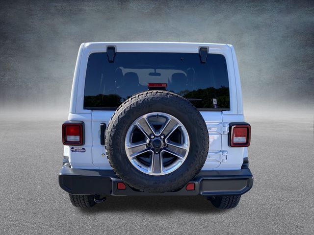 2020 Jeep Wrangler Unlimited Sahara photo 4