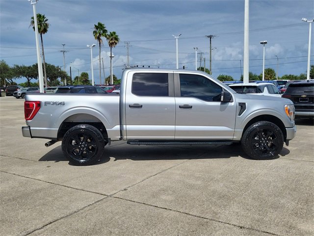 2022 Ford F-150 XL photo 10