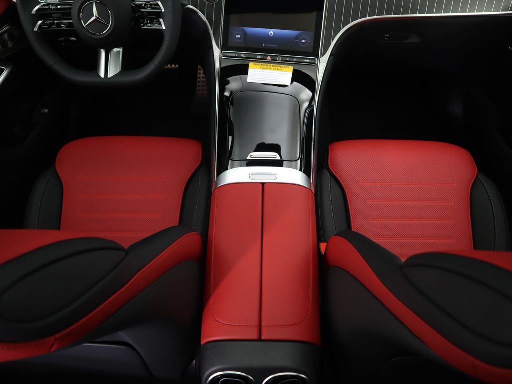 2026 Mercedes Benz GLC 300 photo 17