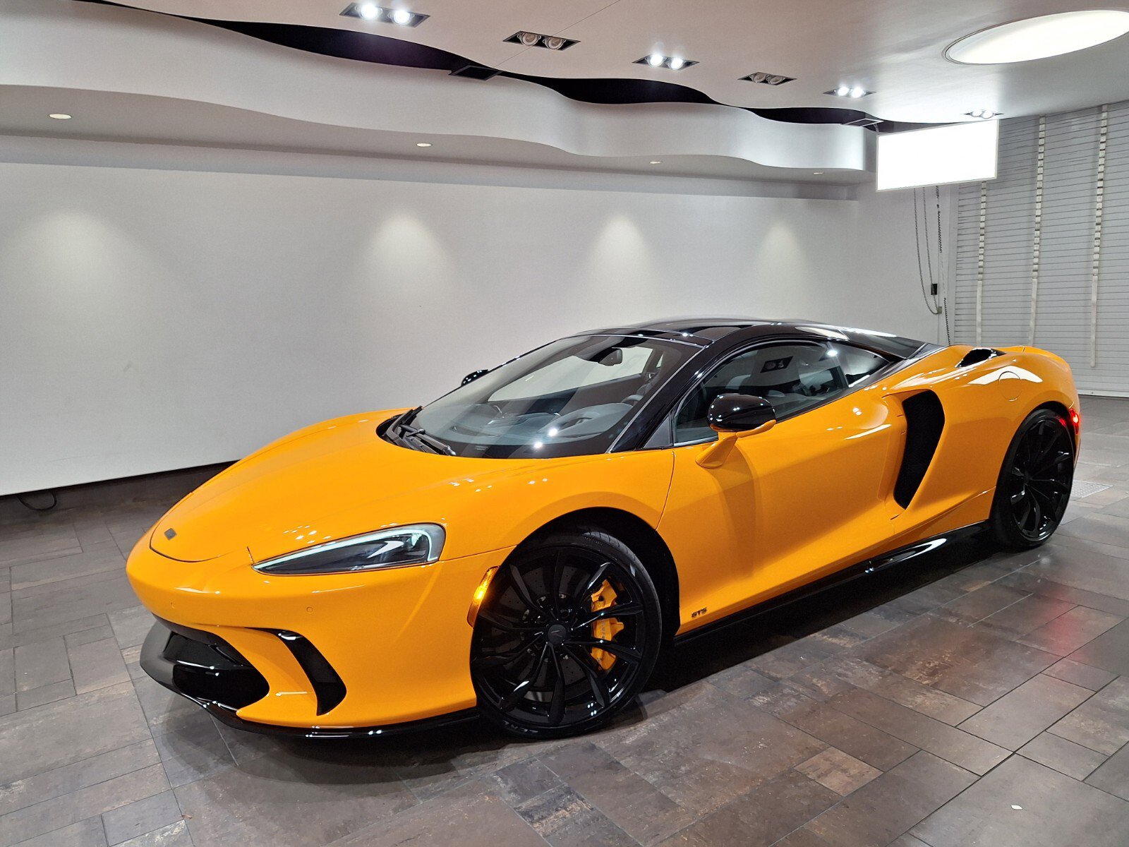 2025 McLaren GTS Base's photo