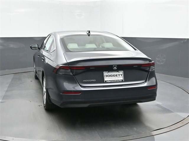 2025 Honda Accord 1.5T LX photo 4