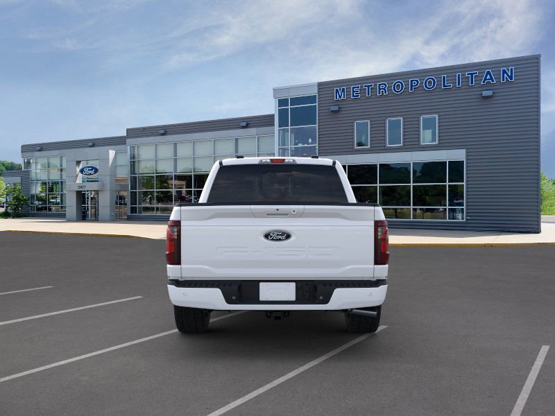 2025 Ford F-150 XLT photo 4