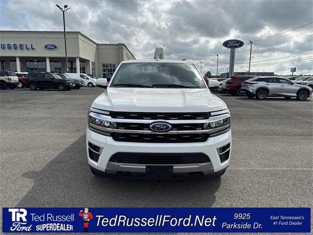 2023 Ford Expedition MAX Limited photo 2