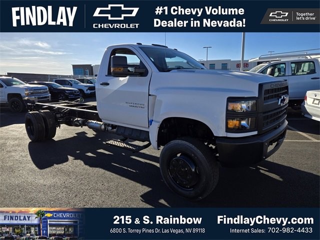2024 Chevrolet Silverado 5500 HD Work Truck