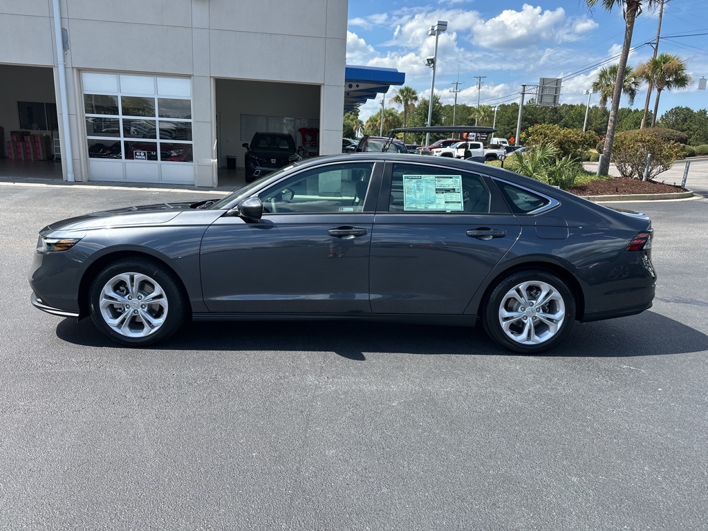 2025 Honda Accord LX photo 6