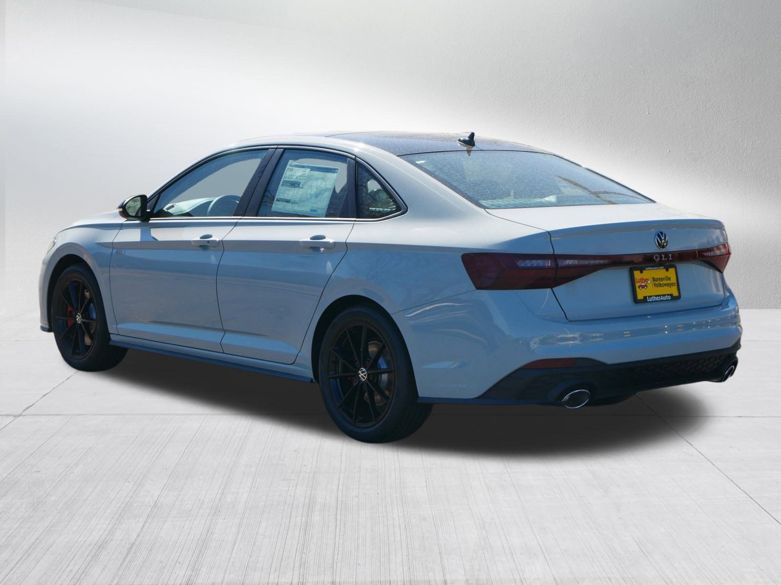 2025 Volkswagen Jetta GLI Autobahn photo 3