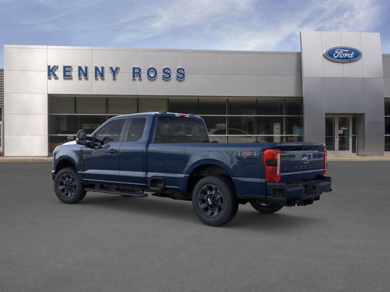 2025 Ford F-350 XL photo 4