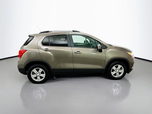 2021 Chevrolet Trax LT photo 8