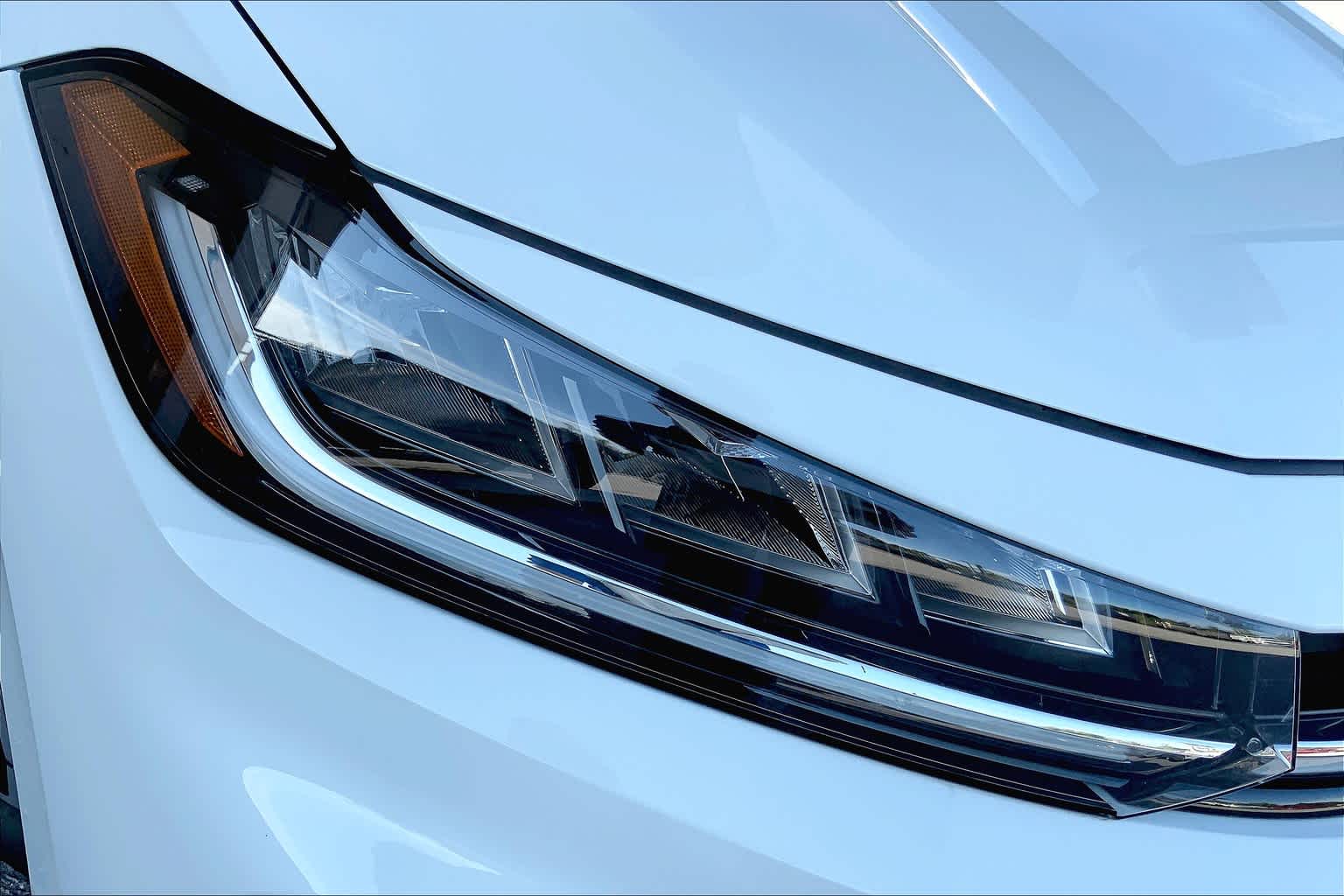 2025 Volkswagen Jetta Sport photo 13