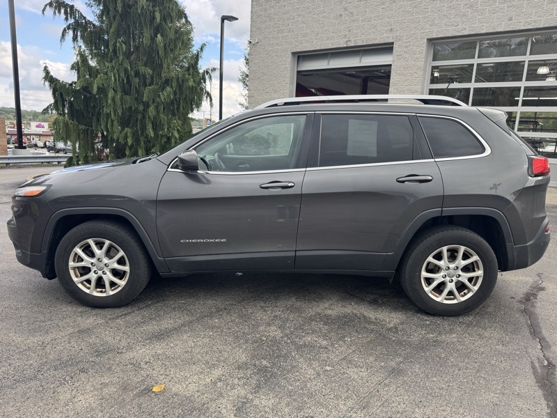 2017 Jeep Cherokee Latitude photo 6