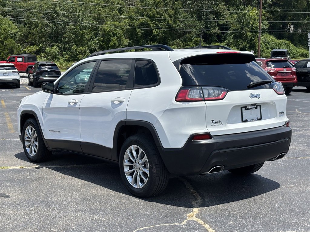 2022 Jeep Cherokee Latitude Lux photo 8