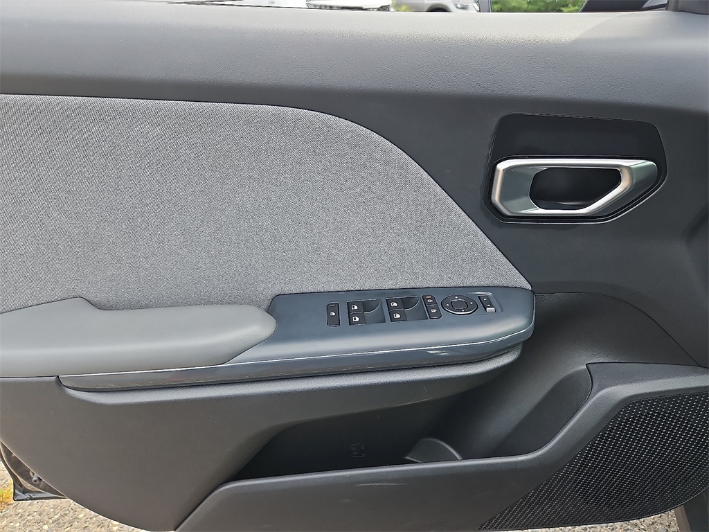 2025 Kia K4 EX photo 13
