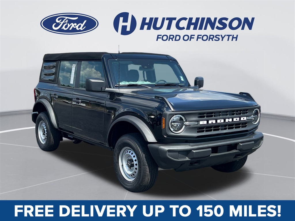 2025 Ford Bronco 4-Door Base