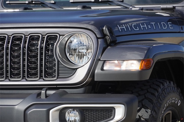 2025 Jeep Gladiator Sport photo 4