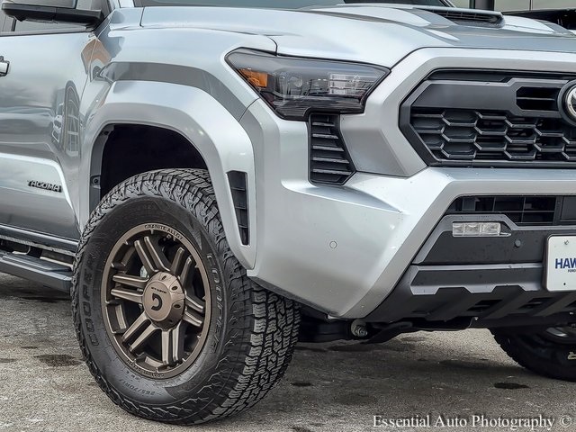 2024 TOYOTA TACOMA - Image 3