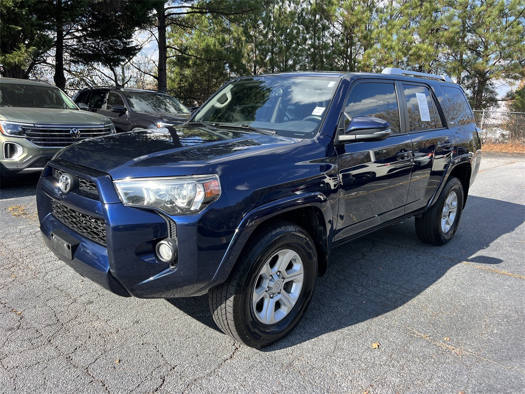 2018 Toyota 4Runner SR5 photo 3