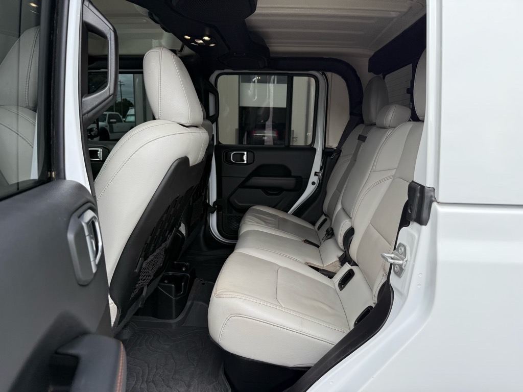 2022 Jeep Gladiator Mojave photo 11