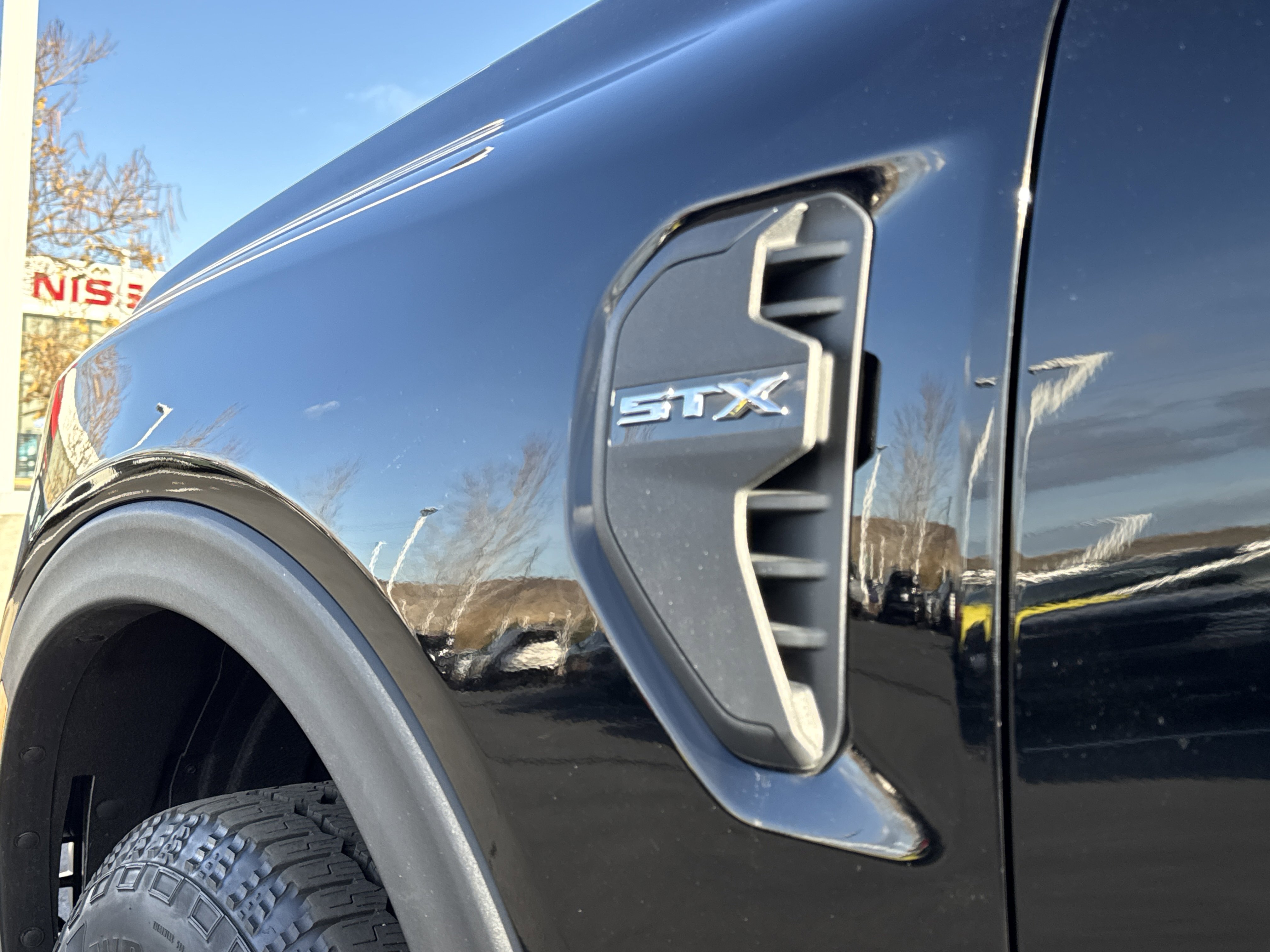 2024 Ford Ranger XL photo 3