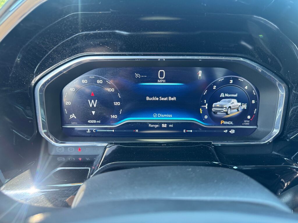 2024 Chevrolet Silverado 1500 LT photo 13