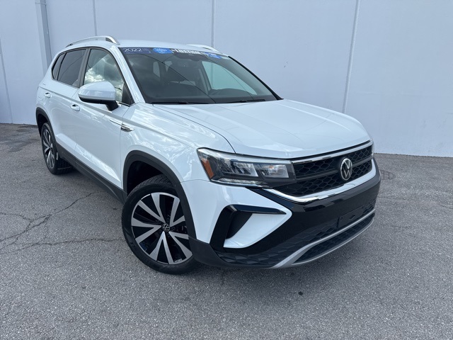 Certified 2022 Volkswagen Taos SE with VIN 3VVSX7B26NM013269 for sale in Kansas City