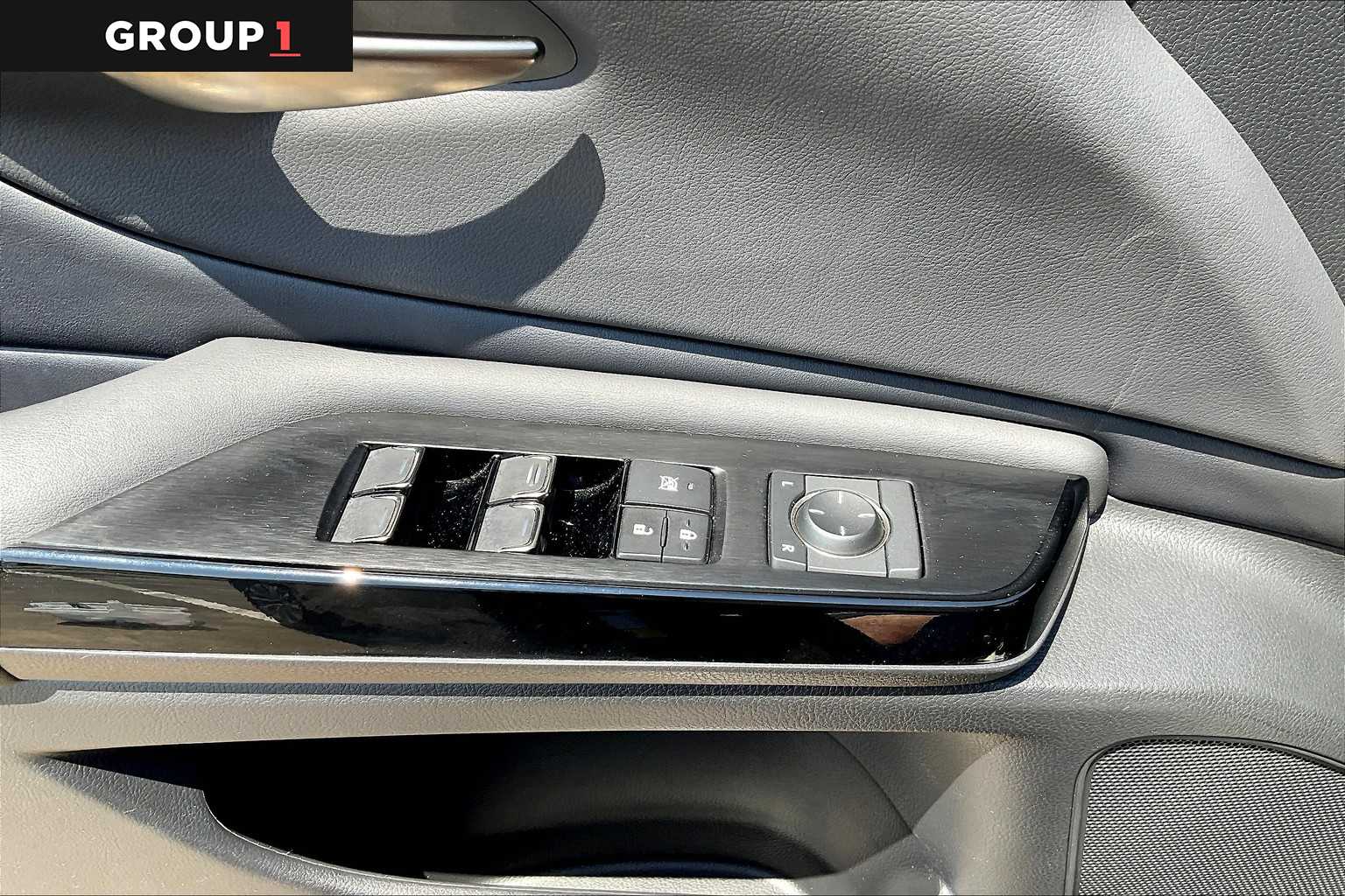 2023 Lexus ES 350 photo 33