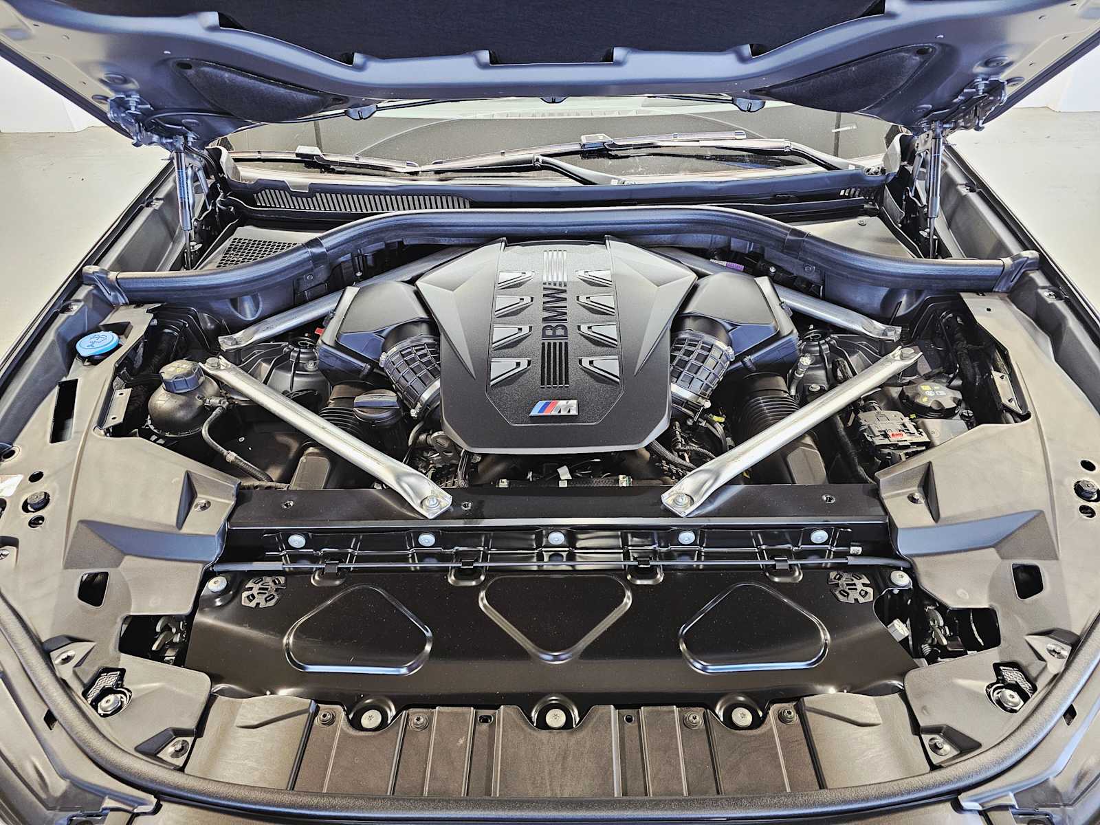 2026 Bmw X5 M60i photo 9