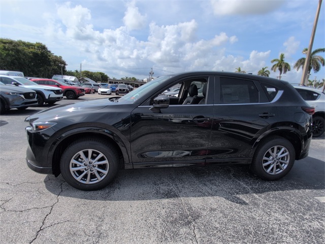2025 Mazda CX-5 2.5 S Preferred photo 4