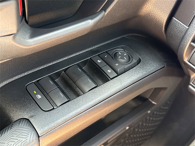 2025 Toyota 4Runner TRD Off-Road photo 17