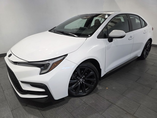 2023 Toyota Corolla XSE's photo