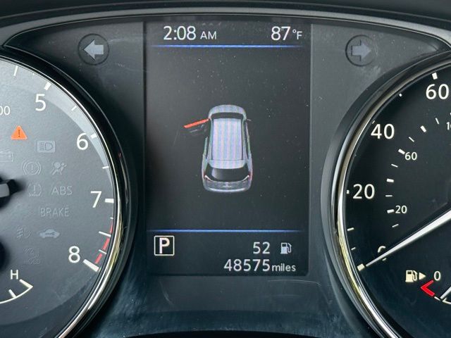 2019 Nissan Rogue SV photo 22