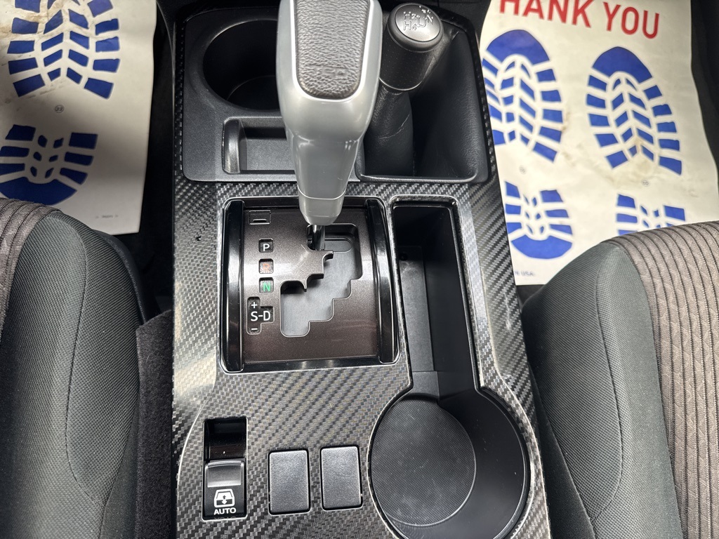 2024 Toyota 4Runner TRD Off-Road photo 15