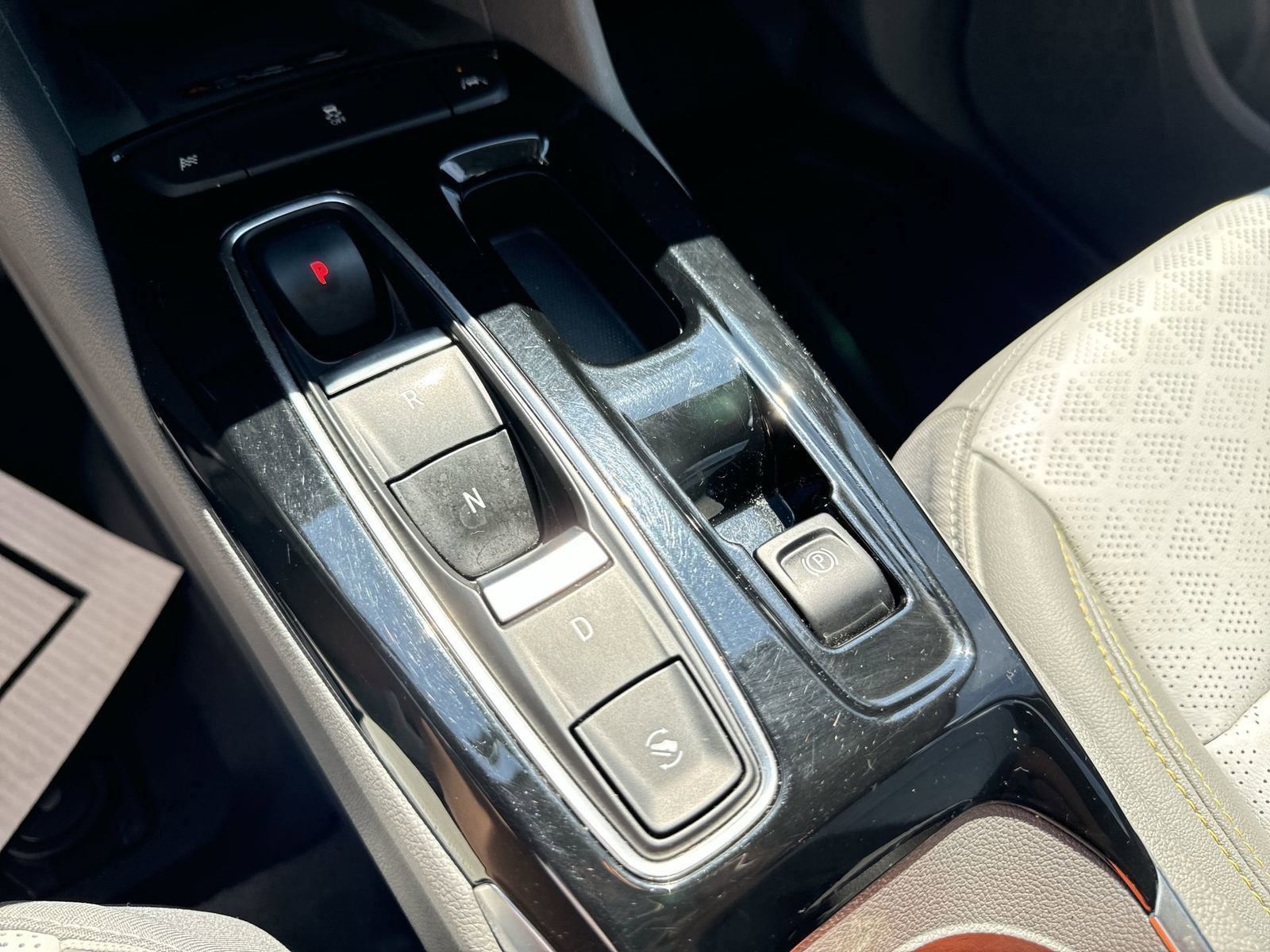 2022 Chevrolet Bolt EUV Premier photo 24