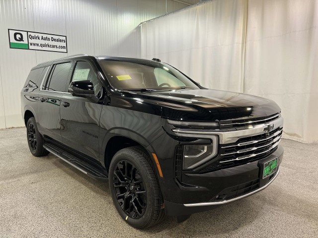 2025 Chevrolet Suburban LT