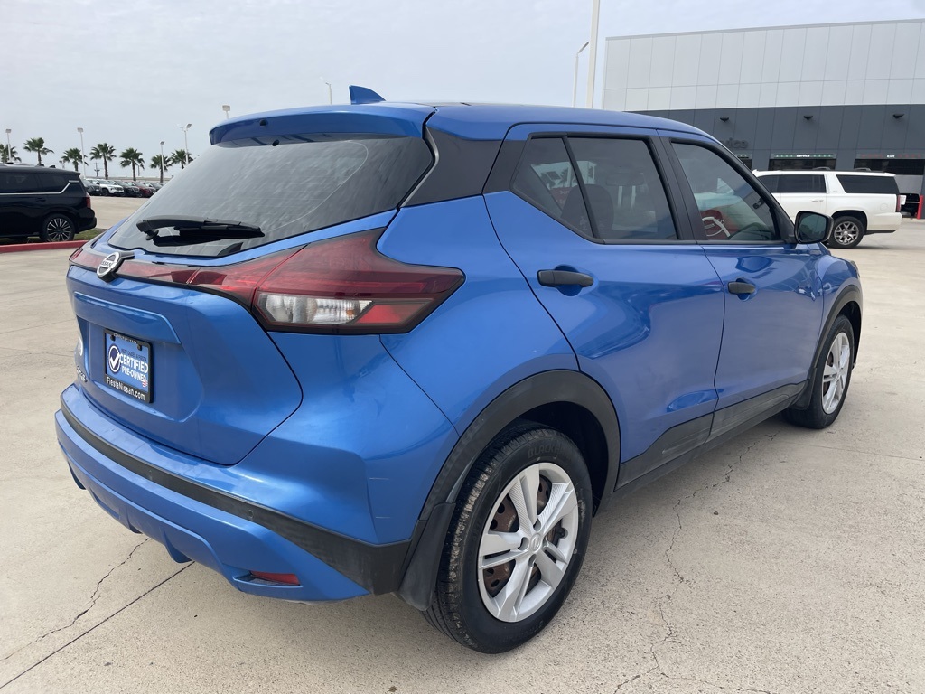 2021 Nissan Kicks S photo 2