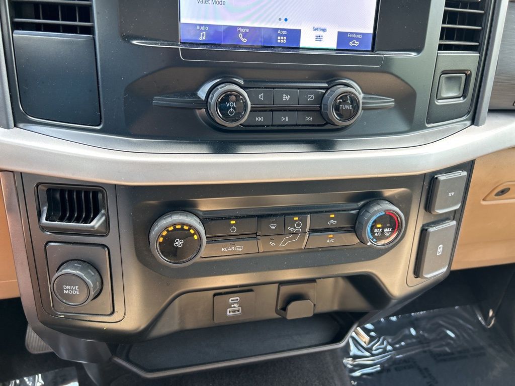 2023 Ford F-150 XLT photo 29
