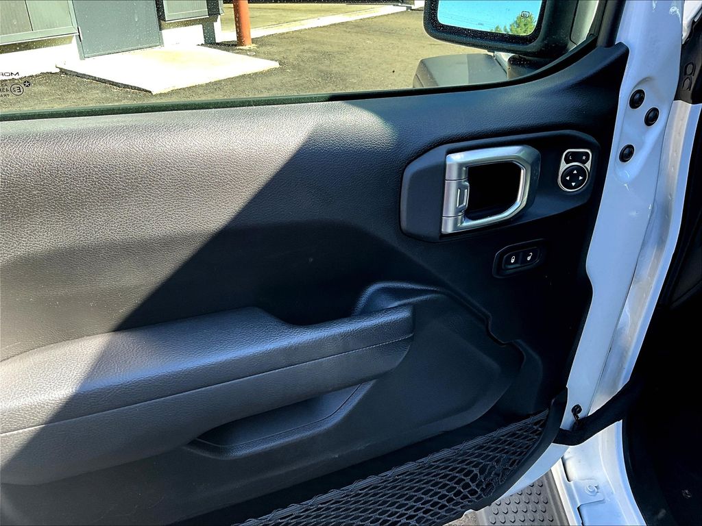 2021 Jeep Wrangler Unlimited Sport S photo 9