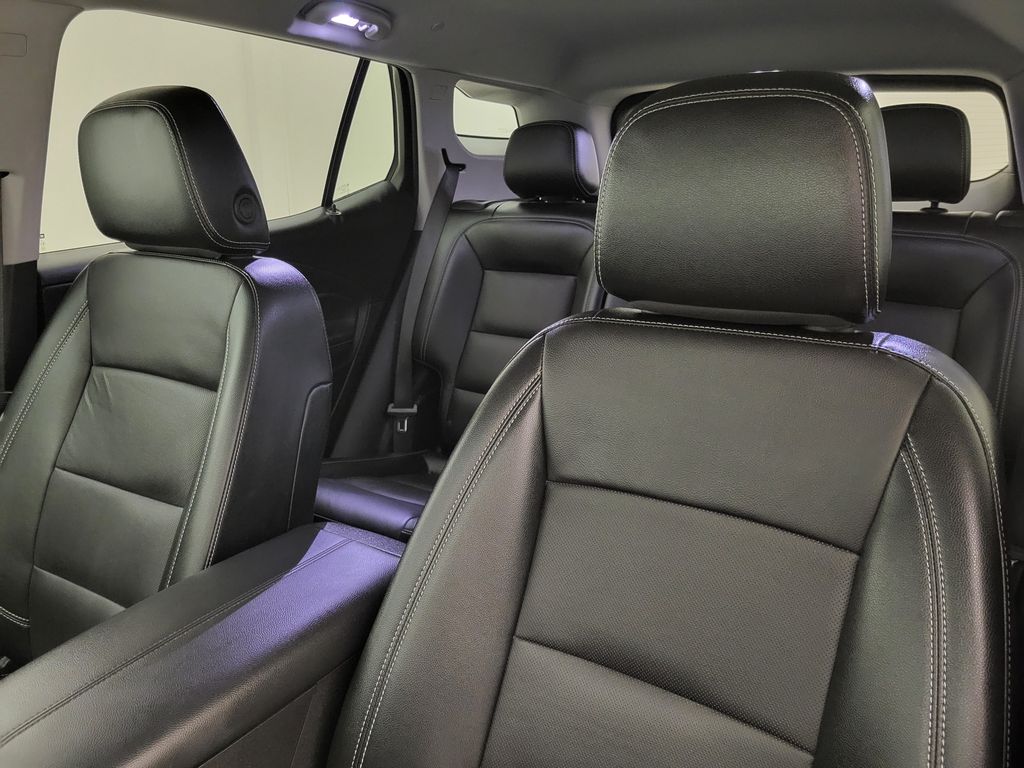 2024 Gmc Terrain SLT photo 22
