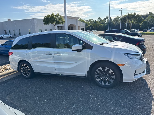2021 Honda Odyssey EX-L photo 2