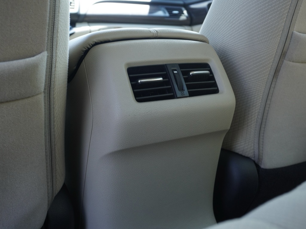 2017 Honda Accord EX photo 20