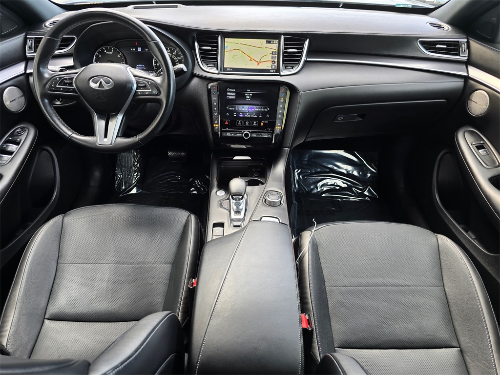 2022 Infiniti QX55 Essential photo 10