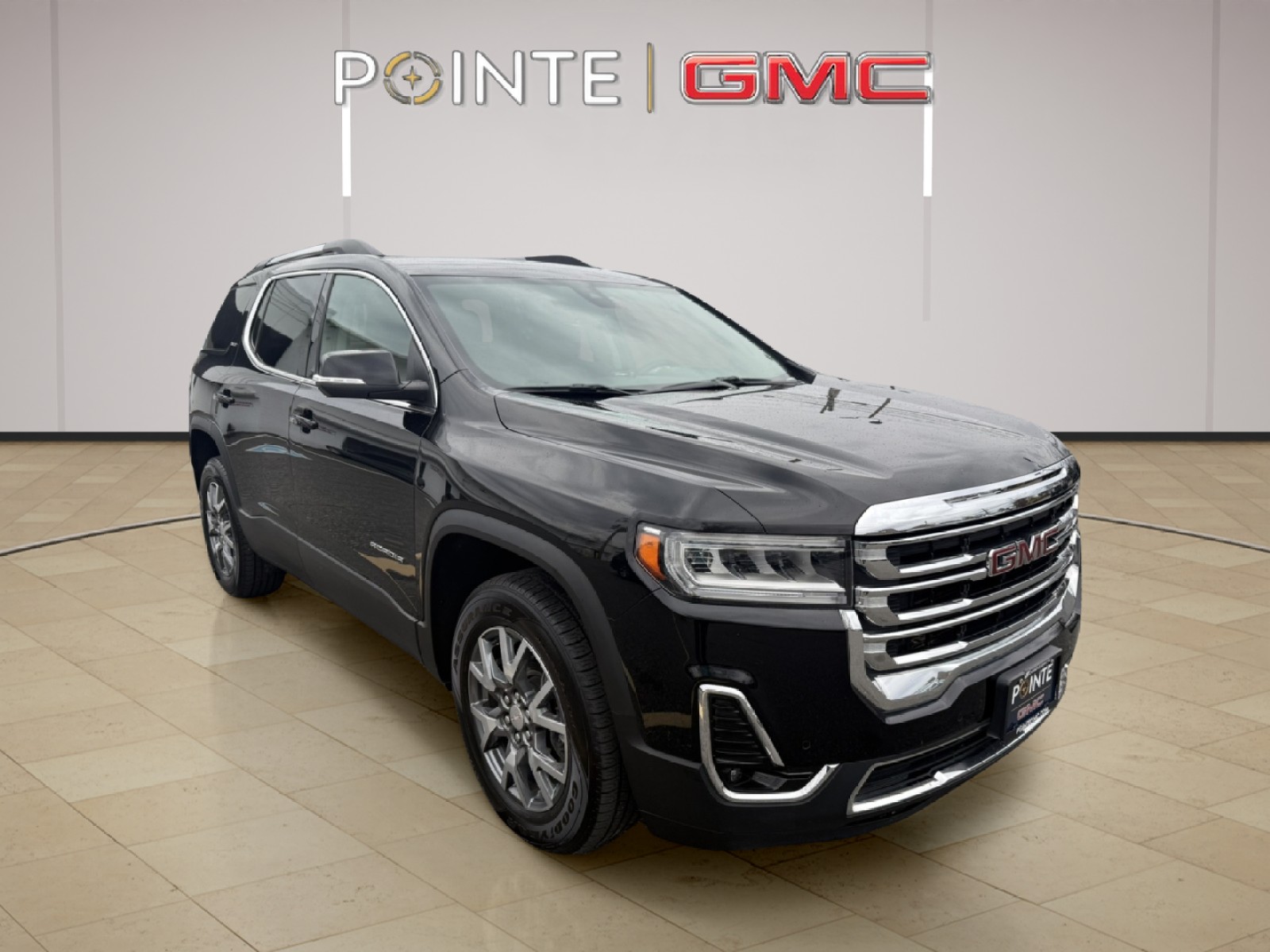 2023 GMC Acadia SLT's photo