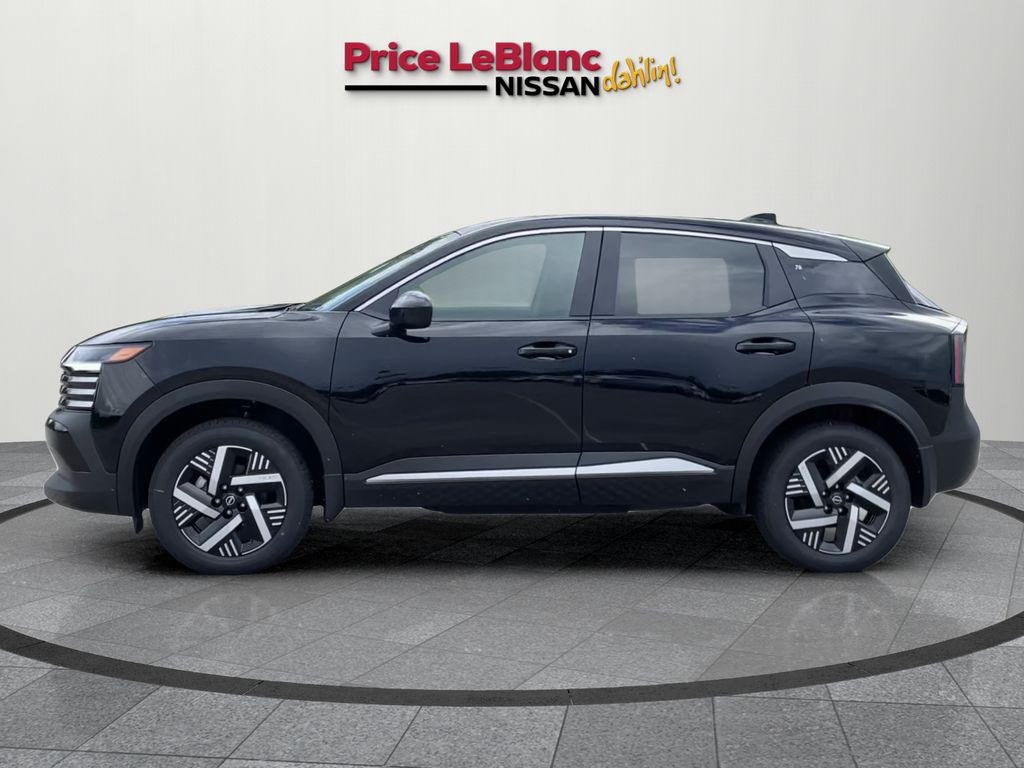 2025 Nissan Kicks SV photo 4