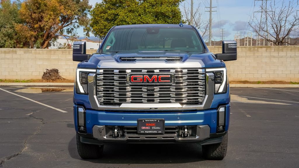 2025 Gmc Sierra 2500 HD Denali photo 4