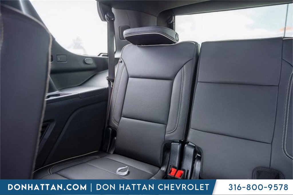 2025 Chevrolet Tahoe Premier photo 24