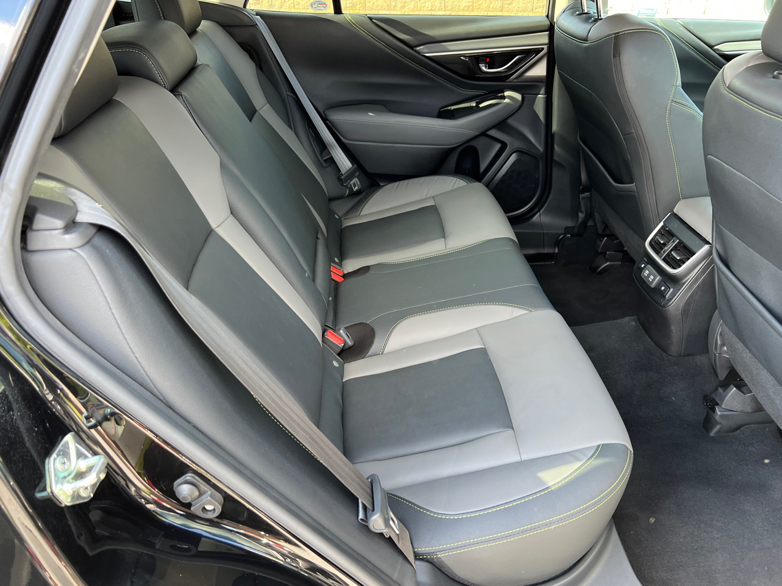 2020 Subaru Outback Onyx Edition XT photo 13