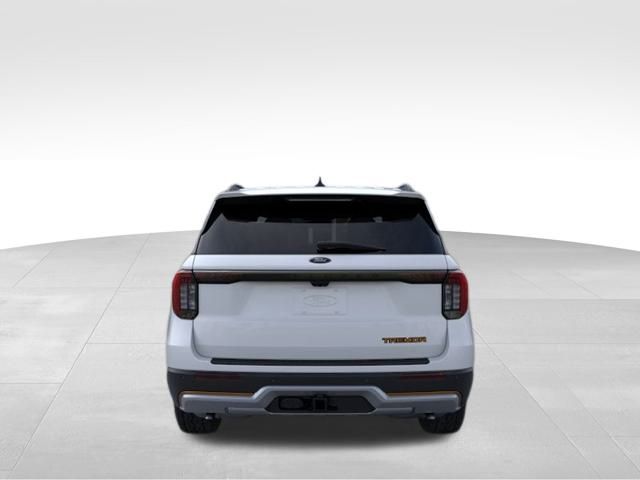 2026 Ford Explorer photo 4