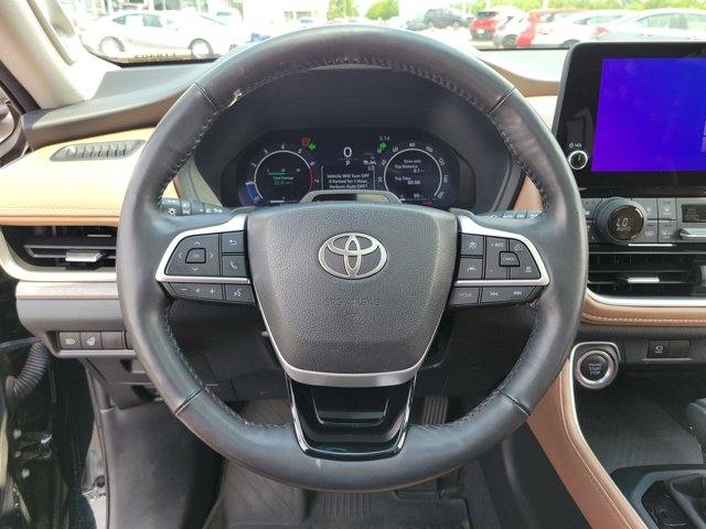 2024 Toyota Grand Highlander Platinum photo 19