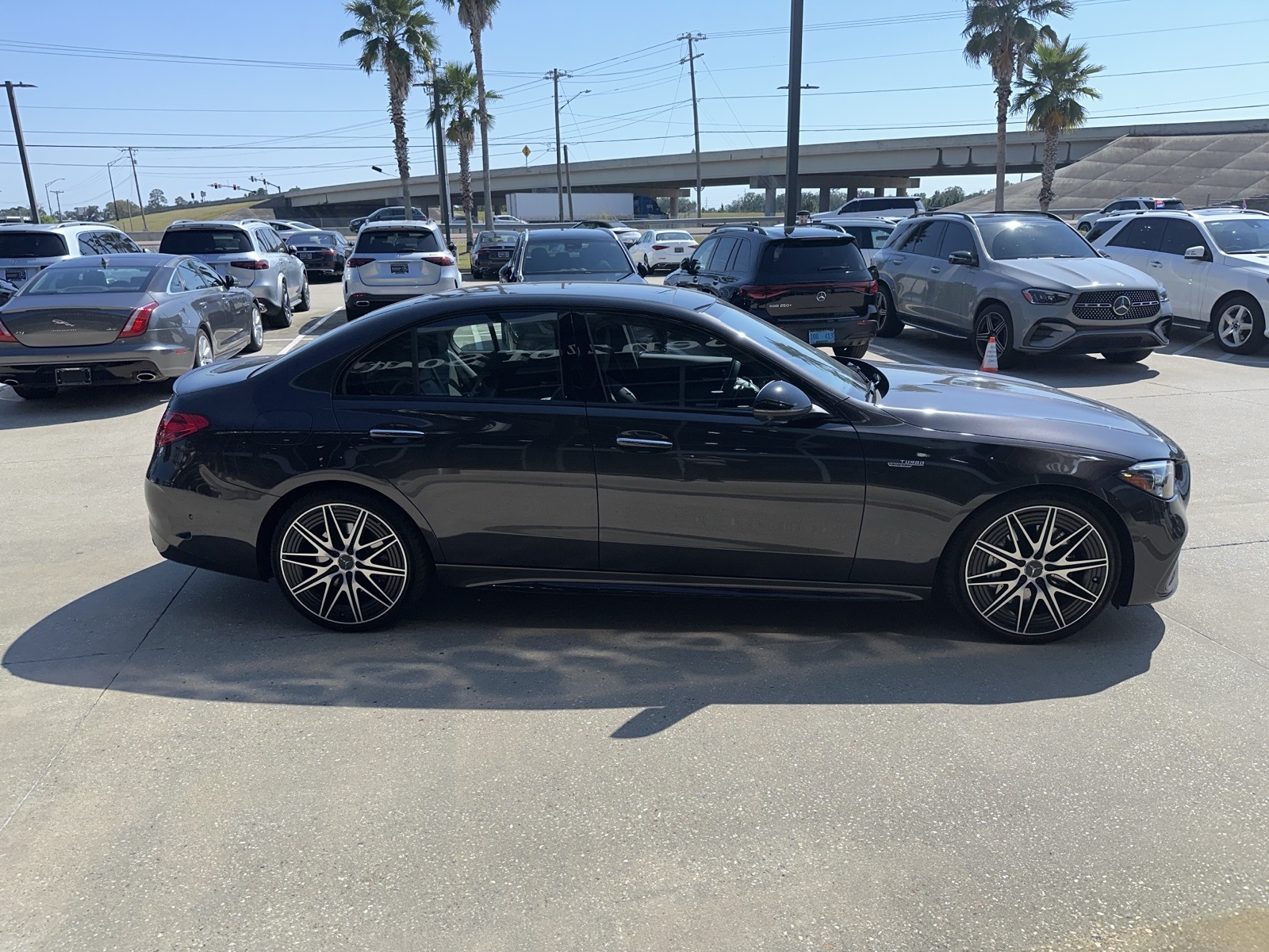 2024 Mercedes Benz C 43 photo 4