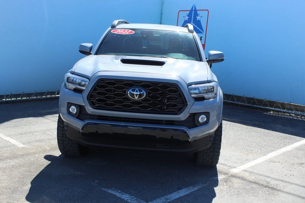 2021 Toyota Tacoma SR5 photo 3