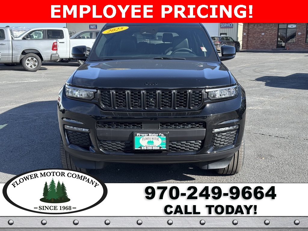 2025 Jeep Grand Cherokee Limited photo 2